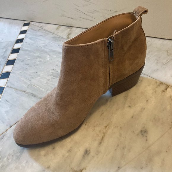 J Crew Sawyer Suede Boot in Camel - Picture 3 of 3